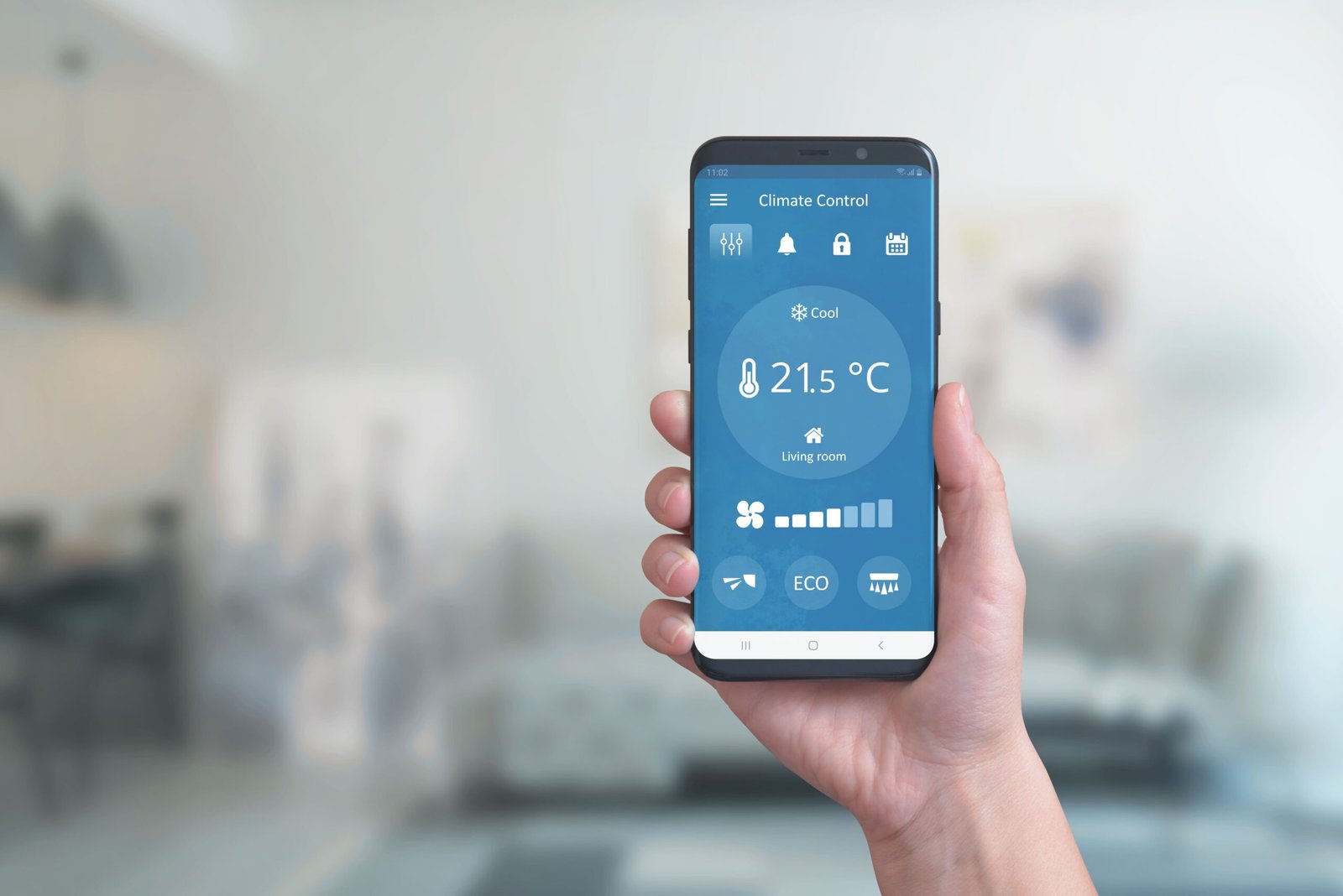 what happens if my phone exposed in very cold environment